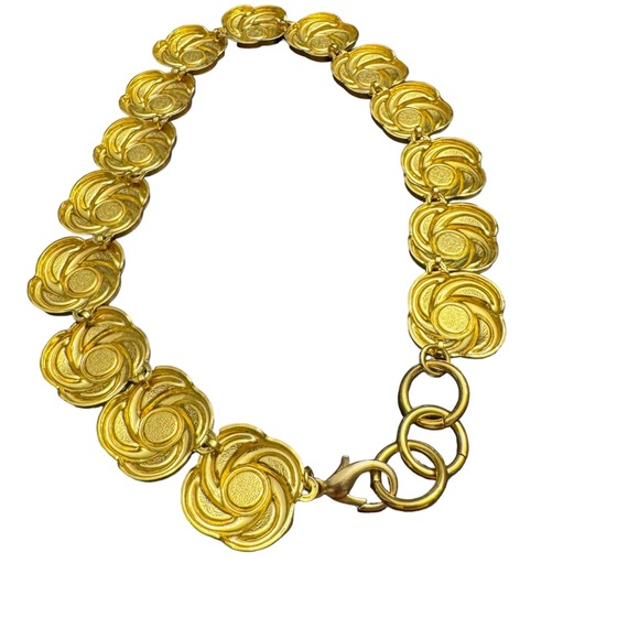 Vintage Goldtone Black Enamel Swirl Link Necklace - Picture 5 of 10